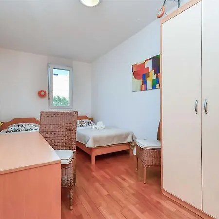 Butterfly In For 6 Persons Апартаменти *