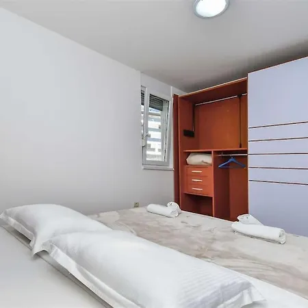 Διαμέρισμα Butterfly In For 6 Persons Σπλιτ