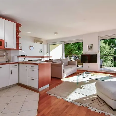 Butterfly In For 6 Persons Διαμέρισμα Σπλιτ